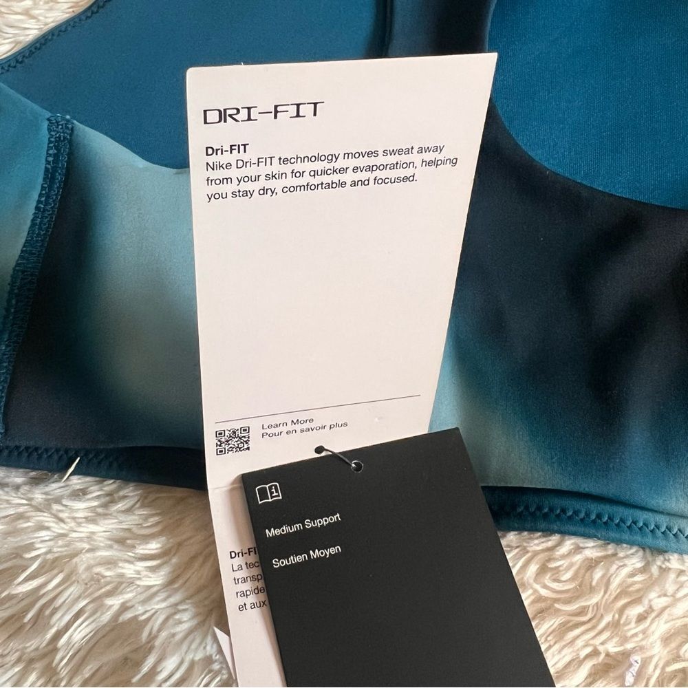Nike Yoga Dri-Fit Non-Padded High-Neck Sports Bra XS NEW MSRP $45 - Picture 3 of 5